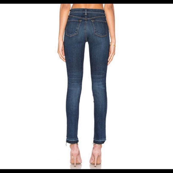 J Brand Raw Edge Asymmetrical Hem Medium Wash Skinny Jeans 25 - Picture 12 of 13